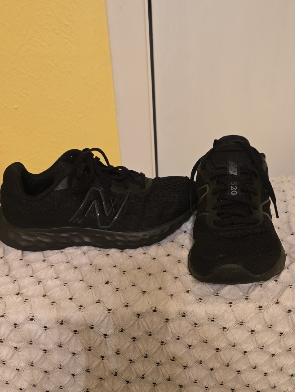 New Balance Women's Black Athletic Sneakers